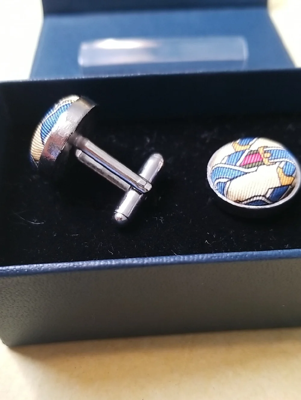 Brooks Brothers Silver cuff links W/fabric pattern NWOT